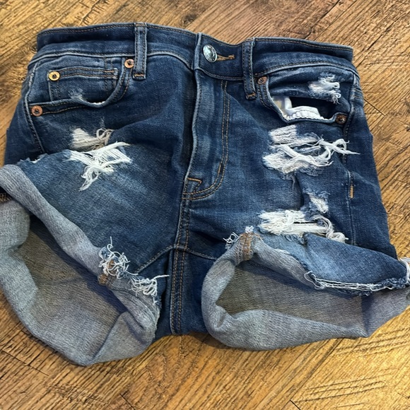 American Eagle Jean Shorts - Picture 4 of 6
